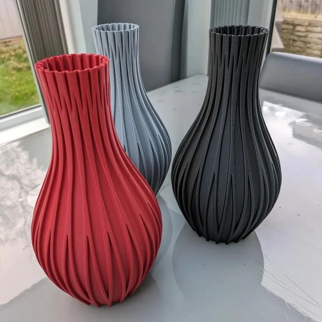 3D Alev Şeklinde Vazo - 2